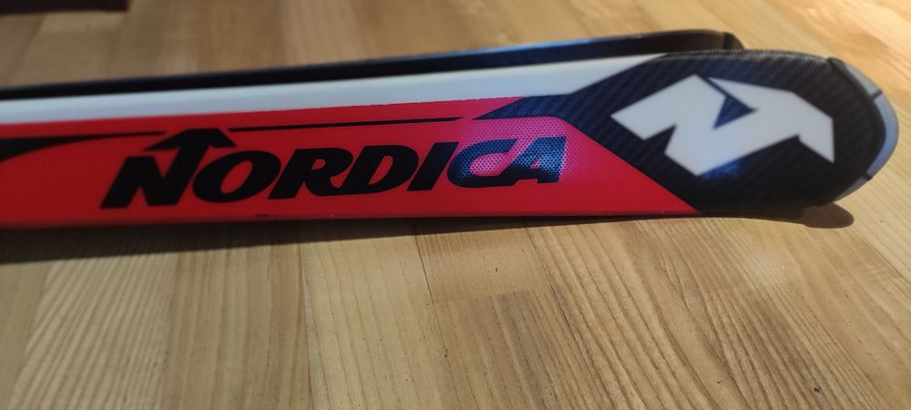 Narty 130 cm Nordica