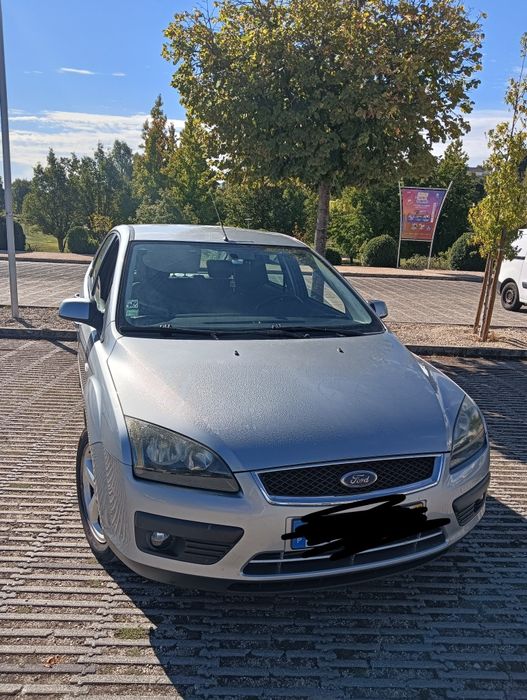 Ford Focus 1.6 TDCi Diesel ECONÔMICO foto 2