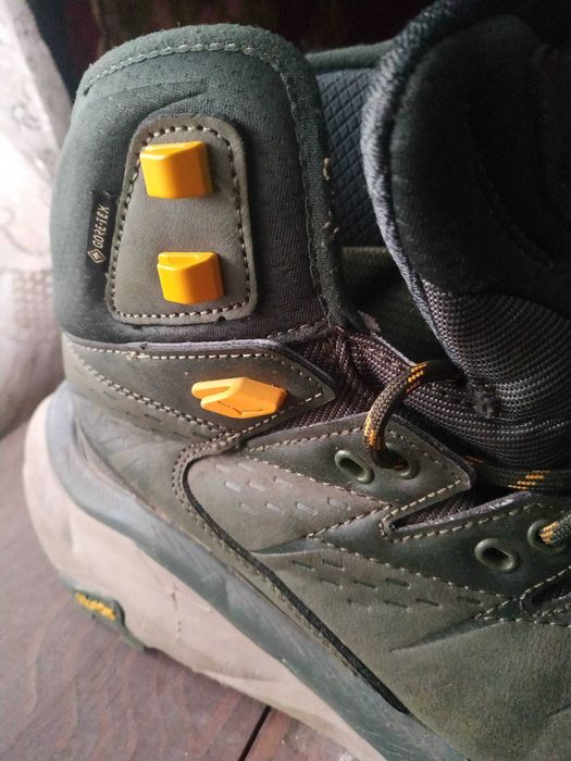 Трекінгові кросівки HOKA Kaha 2 GTX р45 Primaloft, Vibram, оригінал