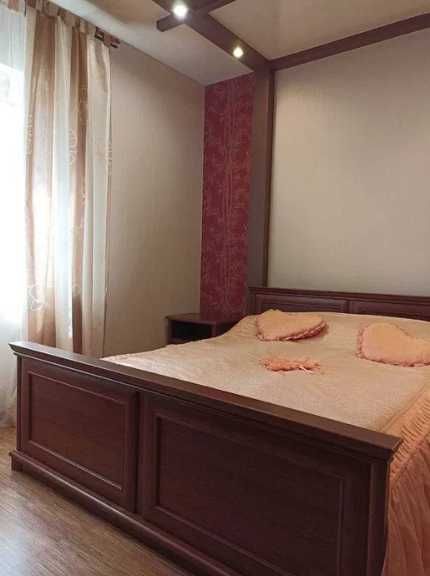 Продаж гарного будинку-готелю с. Кедина гора