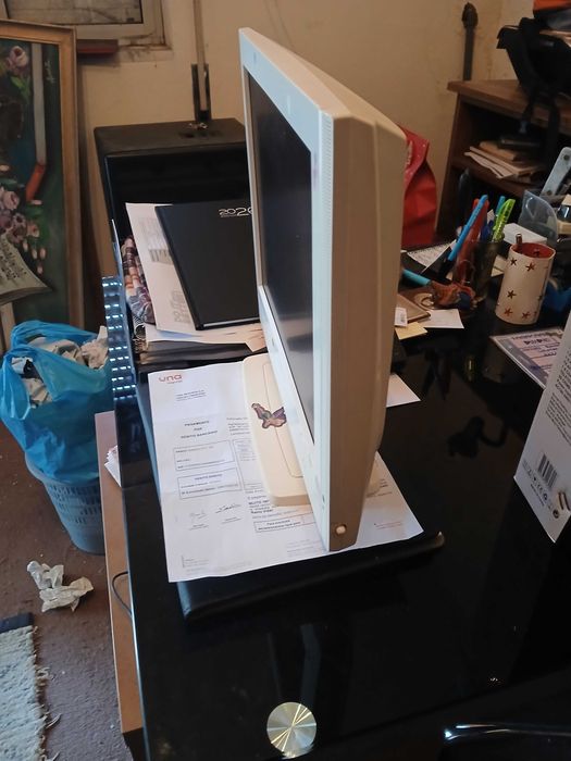 TV plana para quarto Crown