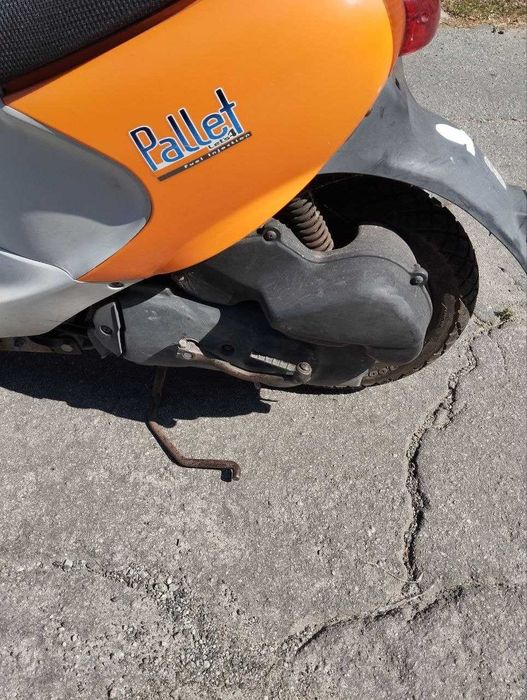 Скутер Suzuki Let's 4 Pallet