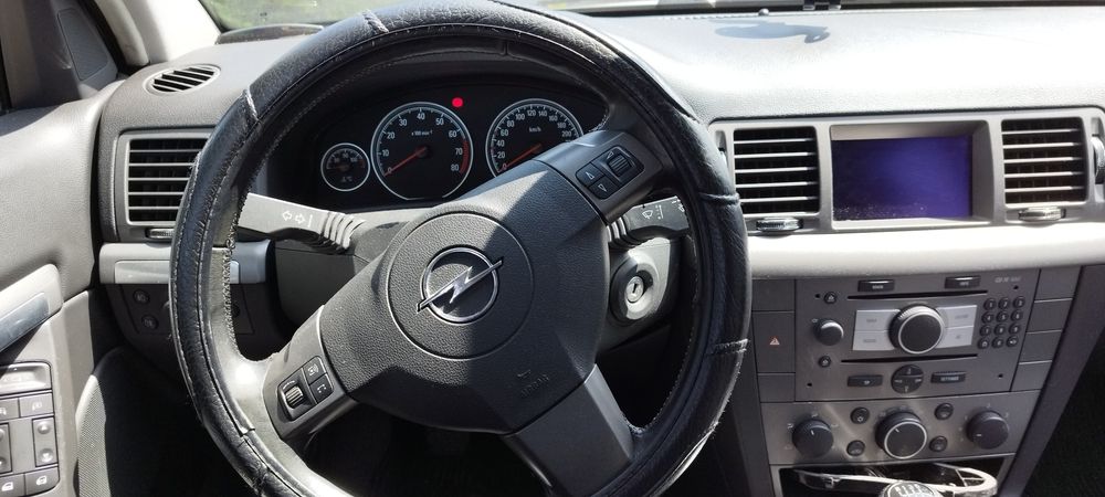 Продаж Opel. Vectra C 2005 рік 2.2
