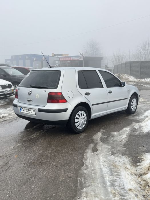 Volkswagen Golf 1998