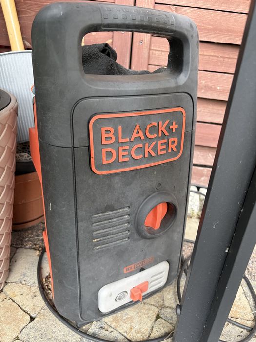 Myjka cisnieniowa BLACK + DECKER BX PW1300