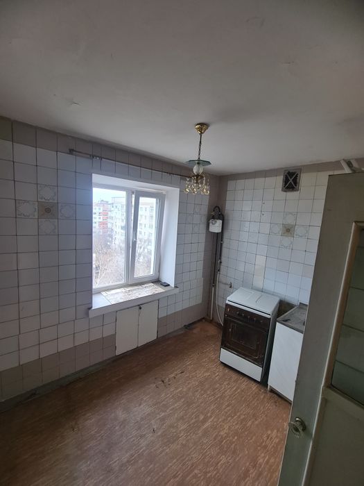 4 к. квартира в Центре. 3 я Слободская