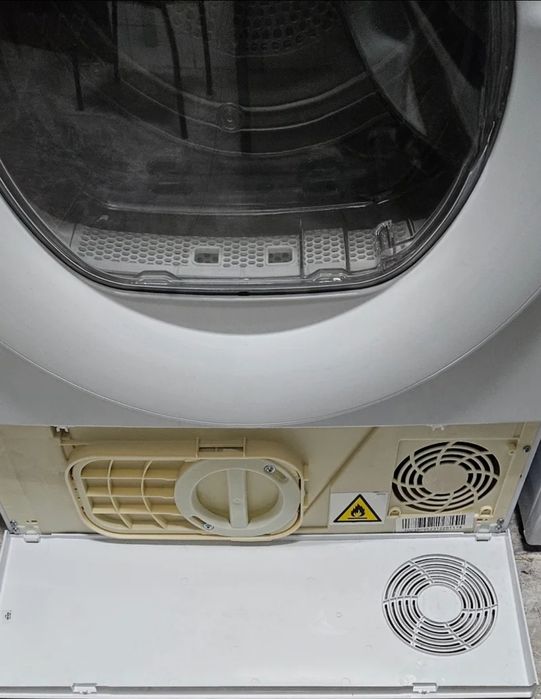 Máquina de Secar Roupa Candy 8kg rápido com bomba de calor e de condensação.