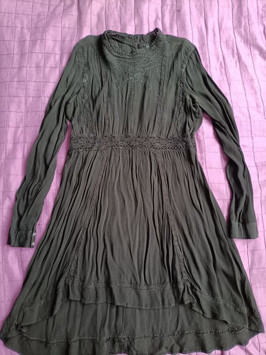 Czarna sukienka Gina tricot L/42