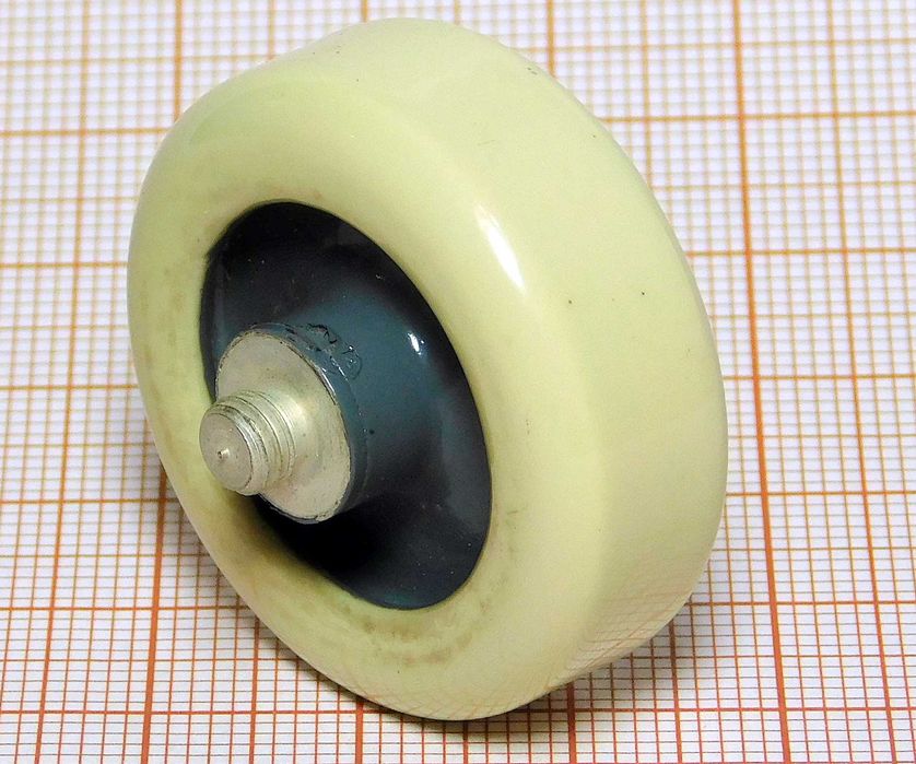 Kondensator ceramiczny 29pF 3,5kV England [B] - cena 2 sztuk