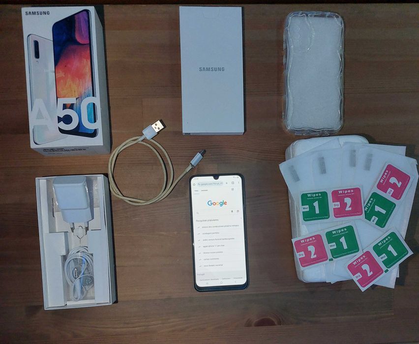 Samsung Galaxy A50 branco pérola