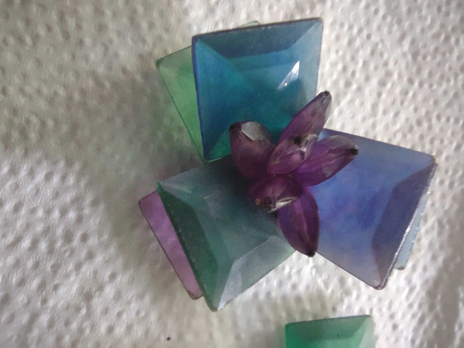 Stare klipsy lucite Austria