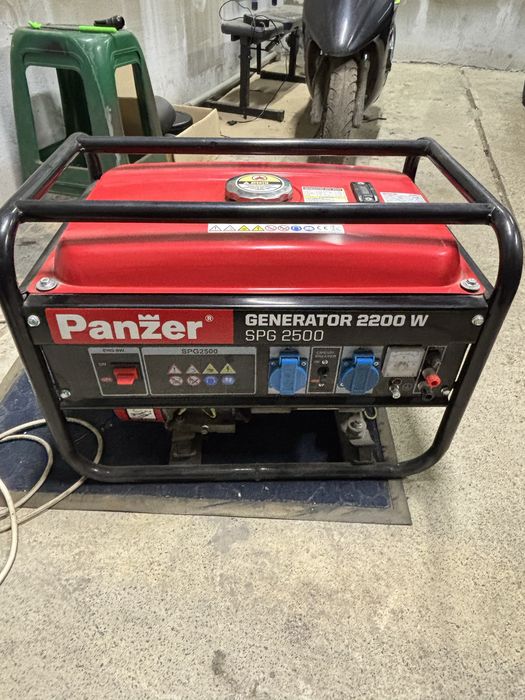 Продам генератор б/у