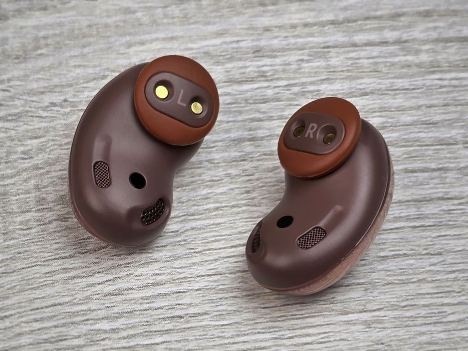 Лівий або правий навушник Samsung Galaxy Buds Live Bronze (SM-R180)
