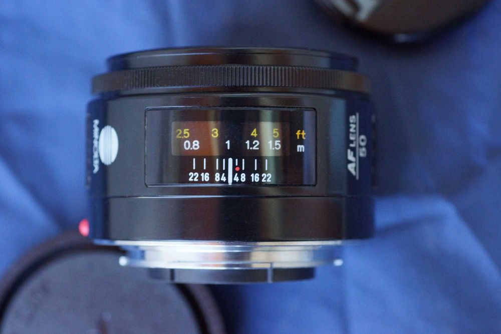 Minolta AF 50мм\1.7, фотоспалахи та інше для  Sony A = Minolta A.