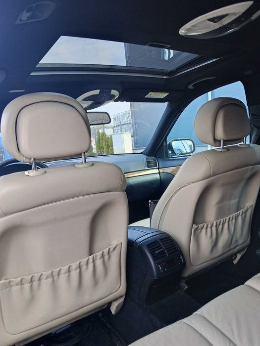 Mercedes-Benz E220