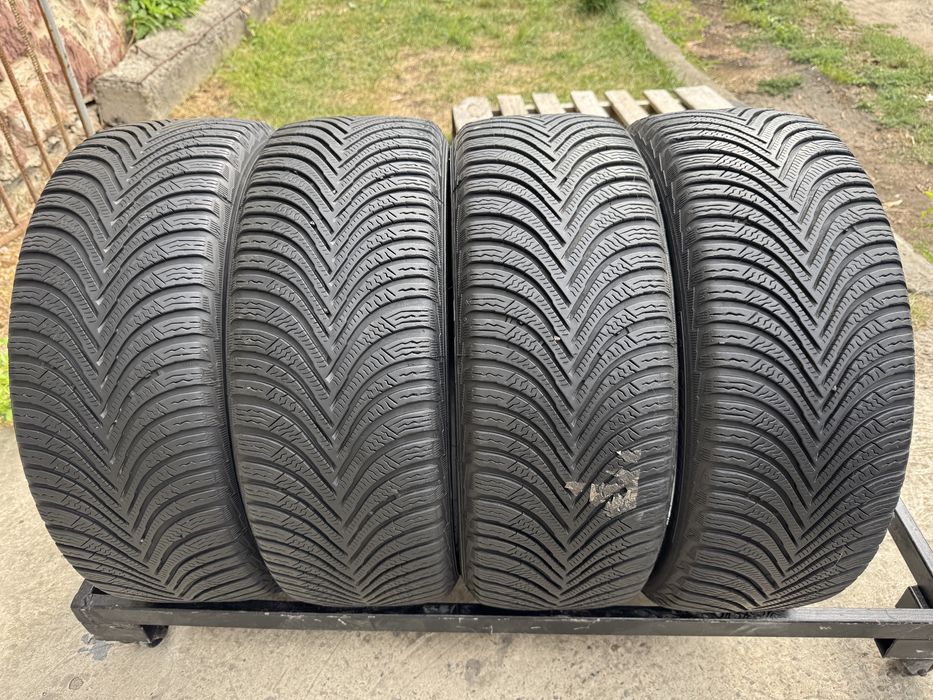 205/50R17 Michelin Alpin 5 4шт