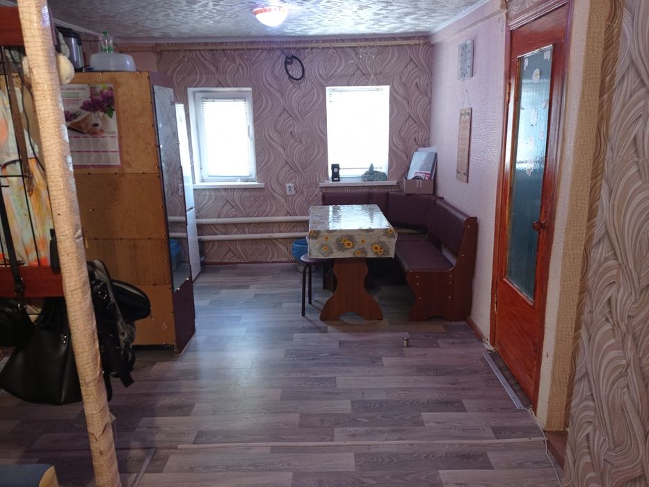 ПРОДАМ будинок з усіма зручностями в Балаклії.Ціну знижено!