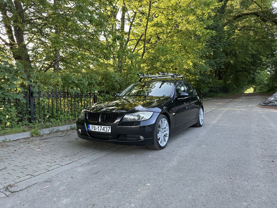 BMW E90 325d automat