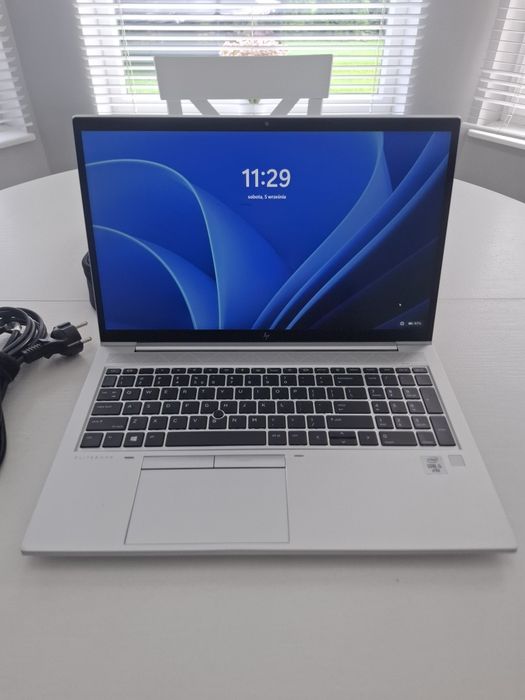 HP EliteBook 850 G7  i5