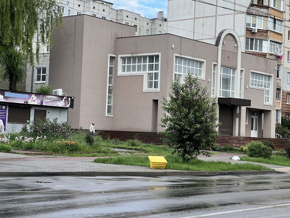 Оренда будівлі під супермаркет,виробництво та інше