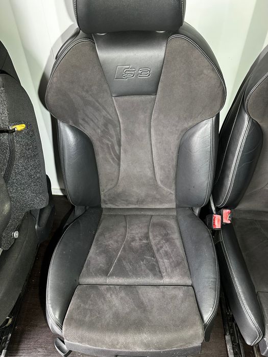 Fotele komplet audi s3 8v a3 3D 2014r kanapa alcantara alkantara