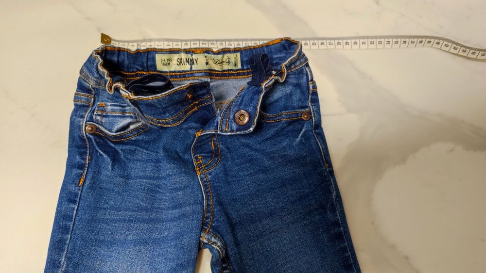 Spodnie jeansy r. 104 Primark 3-4 lata, regulacja w pasie