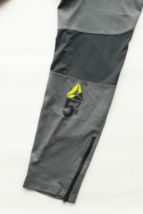 Спортивні штани Reebok Cross Fit L