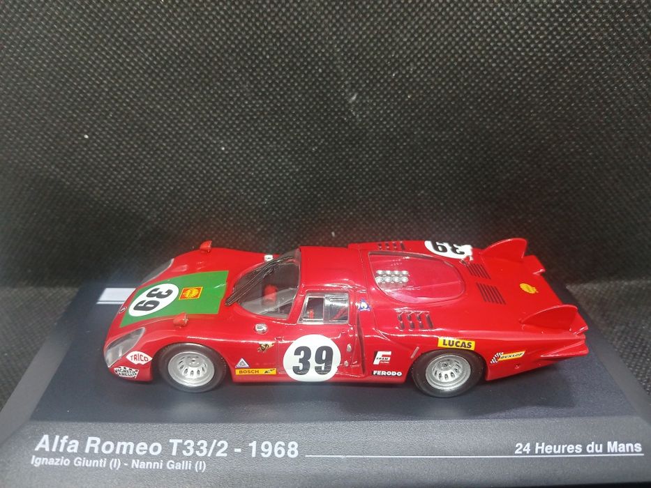 Miniaturas 1:43 24 H Le Mans e outras para desocupar