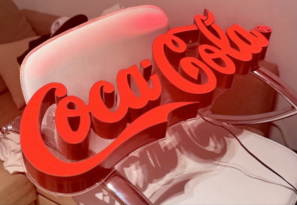 Reclame luminoso coca cola