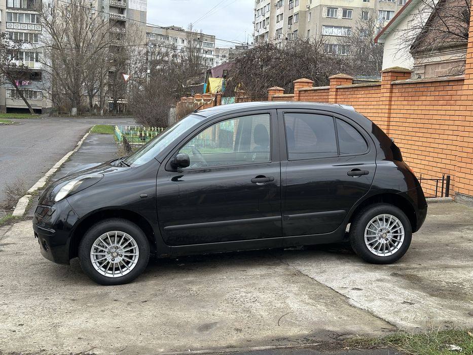 Продам Nissan Micra  2007 г/automat/black edition в хорошем состояний!