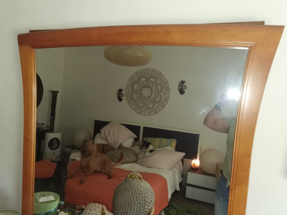 Espelho com uma moldura original