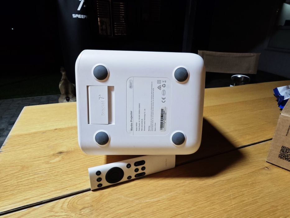 LED проектор Android