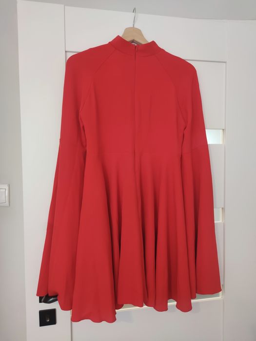 Elegancka sukienka Sugarfree NOWA