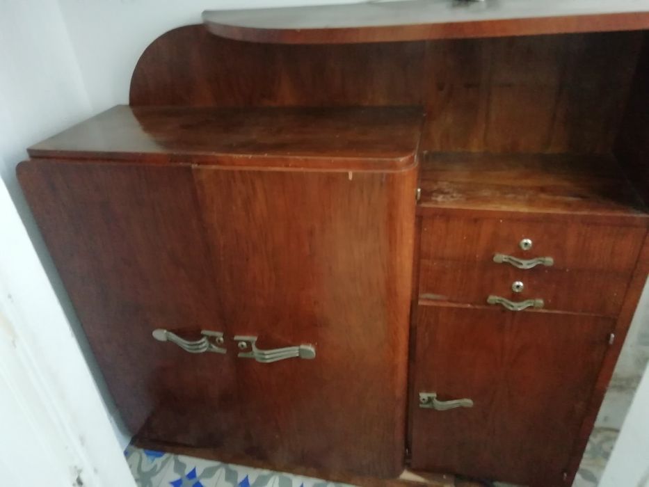 Estante Art Déco