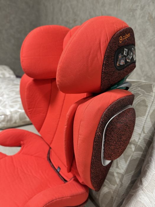 Автокрісло Cybex 15-36 кг + подарунок чохол під автокрісло