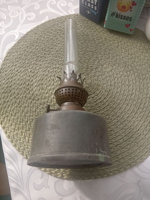 Lampa naftowa vintage