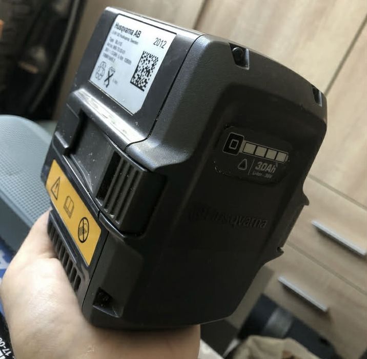 akumulator Husqvarna BLi110 36v