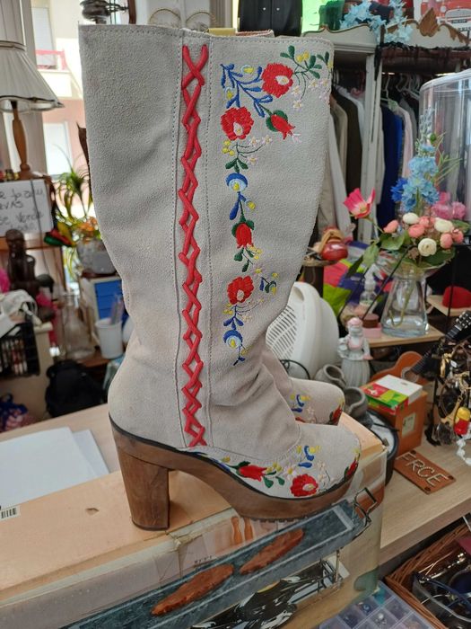 Botas cano alto rosa