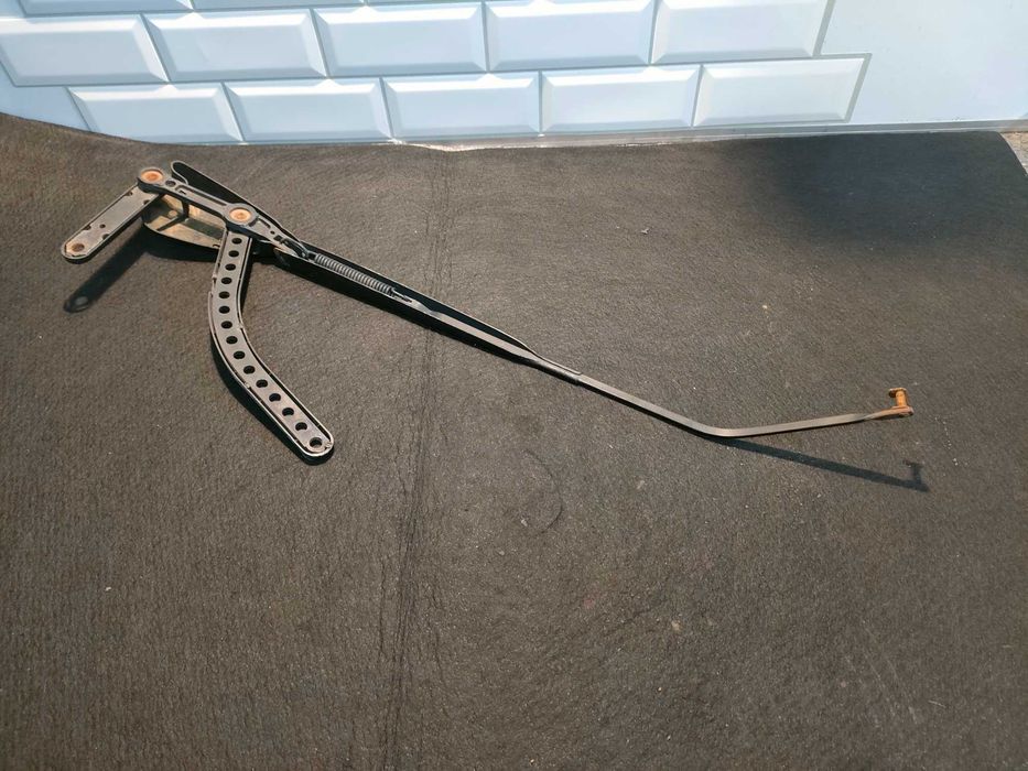 Scenic II ramię wycieraczki przód