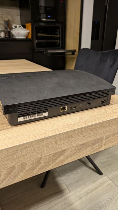 PS3 chipada em caixa