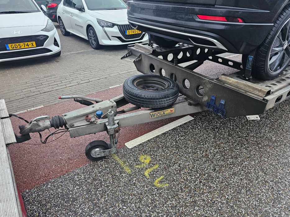 Przyczepa laweta 8,5m na dwa auta