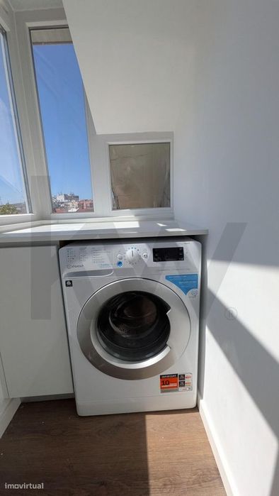 Oportunidade Imperdível - Apartamento T2 - Em remodelação