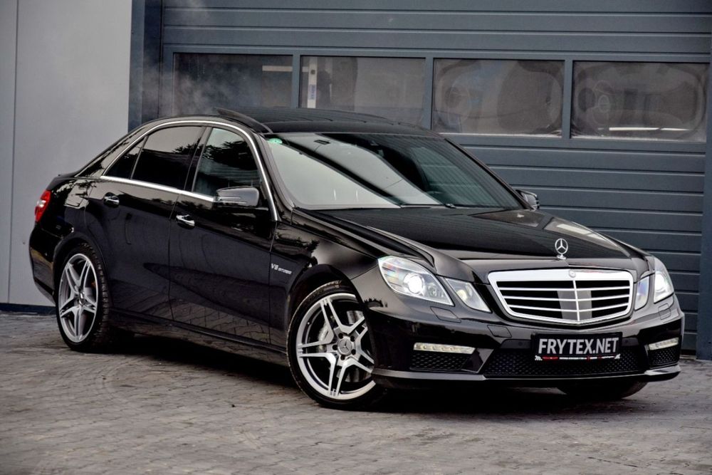 Mercedes-Benz Klasa E E 63 AMG 5.5 V8 (557 KM) * Import Japonia * Niski Przebieg *