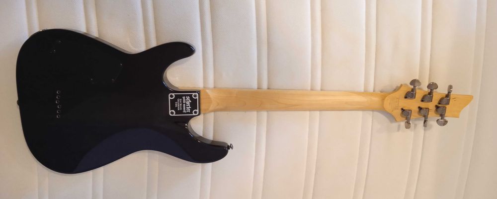 Guitarra eléctrica Schecter Omen Extreme-6 STBLK + Caixa Thomann