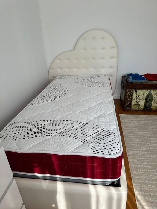 Cama de Solteiro com Arrumação + Colchão