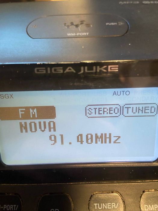 Музичний центр Sony Giga Juke NAS-E300HD (HDD 80GB/USB/CD)