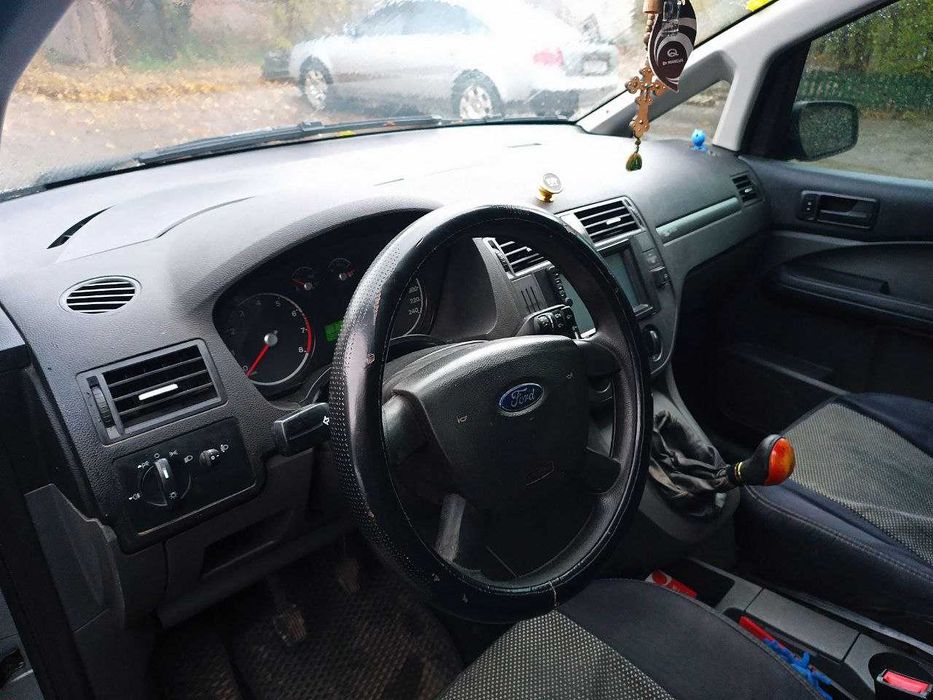 Автомобіль Ford C-Мах