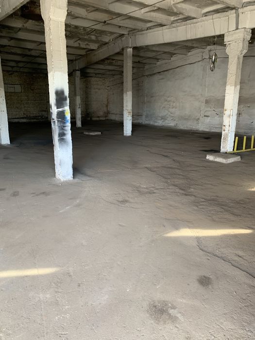 Здам в оренду склад 404кв.м., висота 8м