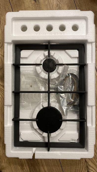 Варильна поверхня газова Perfelli HGG 31424 BL