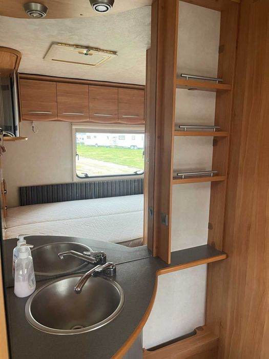 przyczepa campingowa ADRIA adora 512up 2 duże łóżka z przedsionkiem